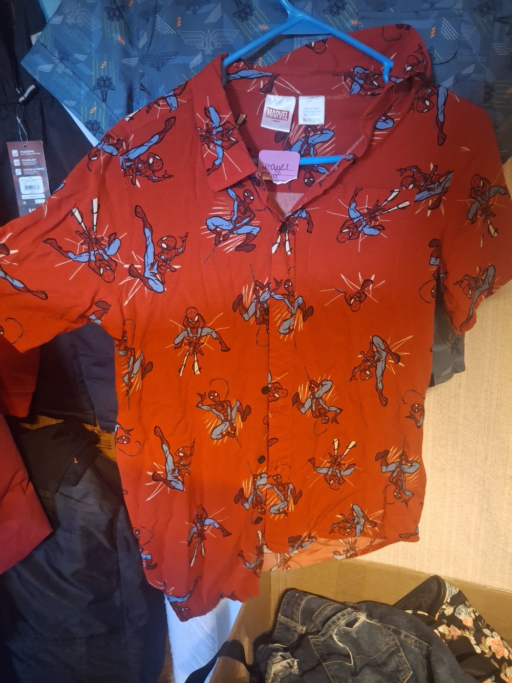 Marvel Red Spider-Man Print Men's Short Sleeve Shirt